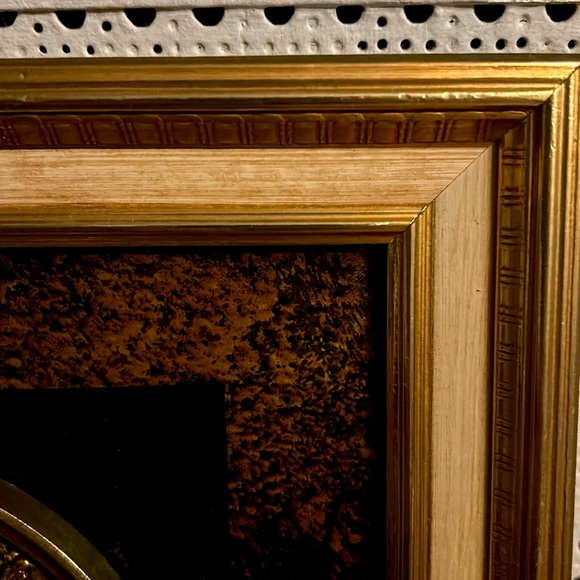 Vintage 1960s framed Turner MCM medallion wall art - Picture 4 of 5